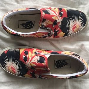 Vans slip ons womens 6